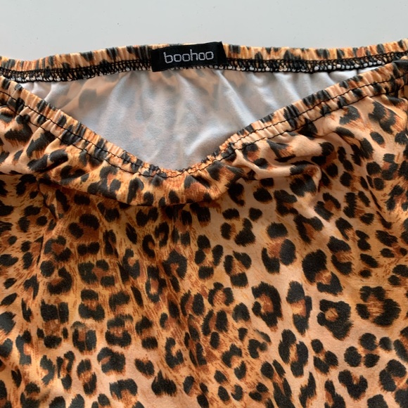 Boohoo Leopard Print Bodysuit - Picture 3 of 4
